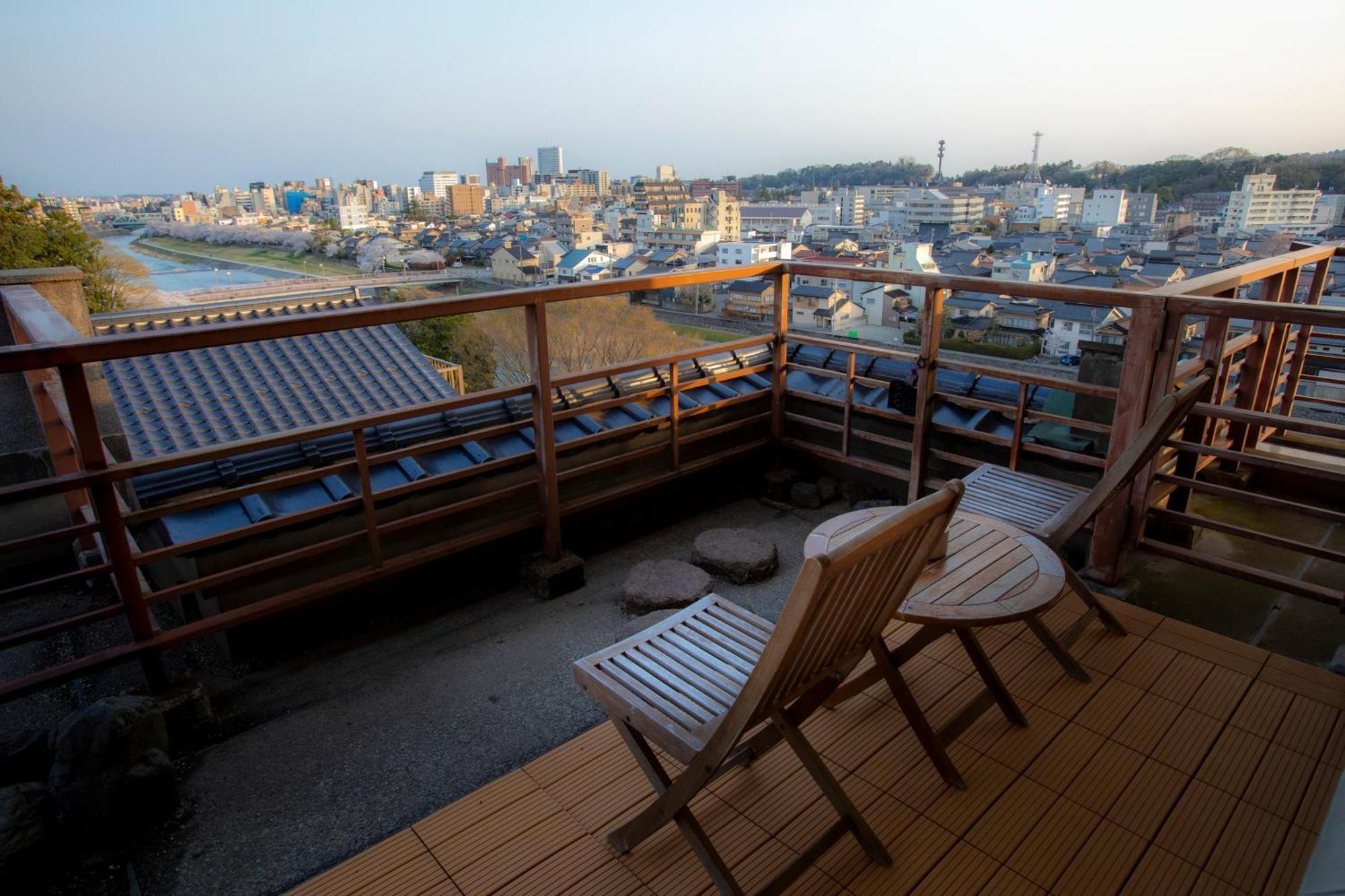 Hotel Yuyaruru Saisai Kanazawa Esterno foto